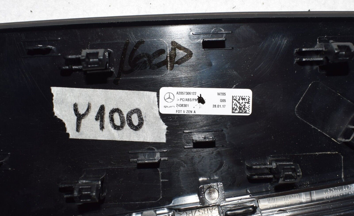 Original Mercedes c w205 GLC Türleiste Zierleiste Chrom A2057306122 hinten links