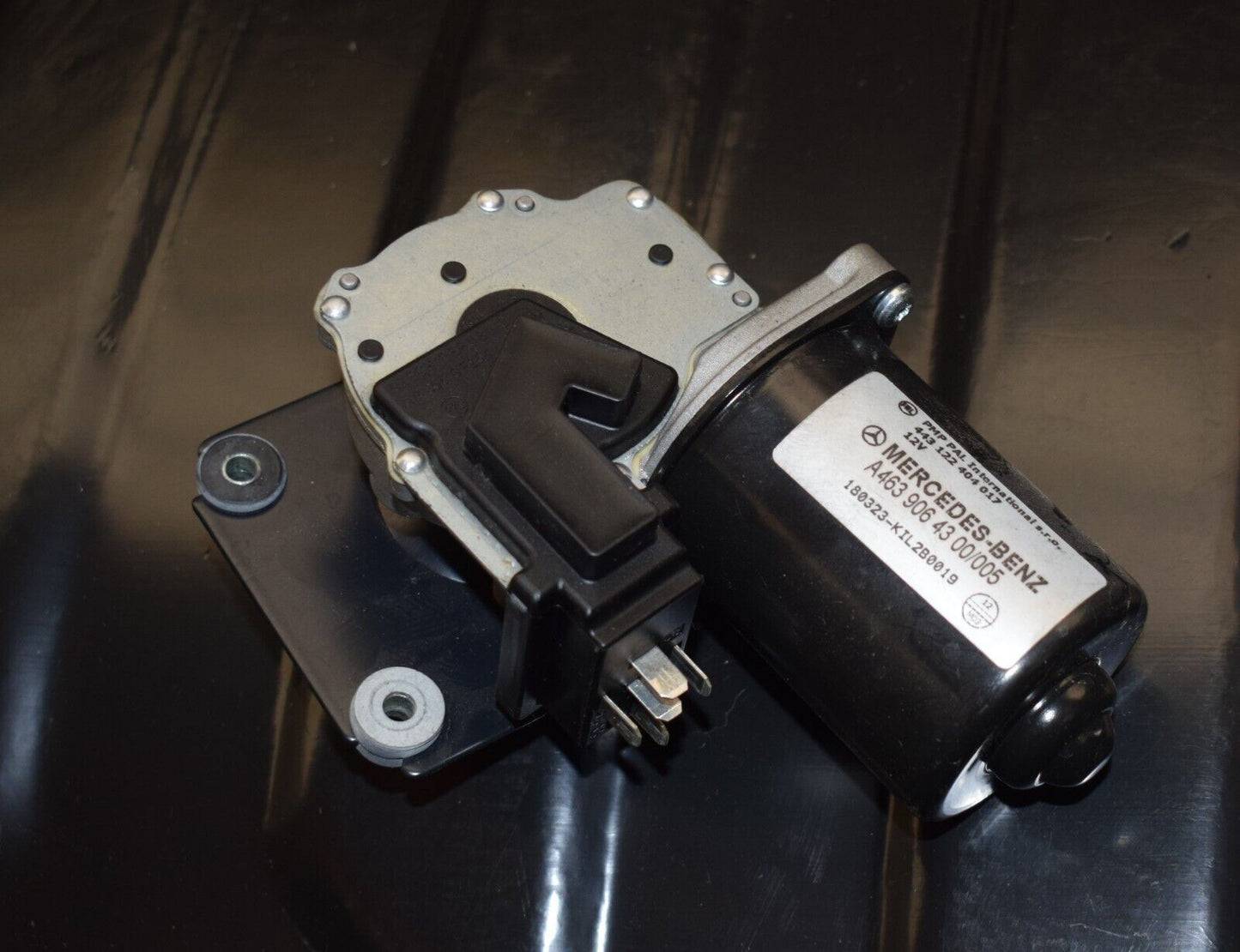 Original Mercedes G Klasse w463 Wischermotor a4639064300