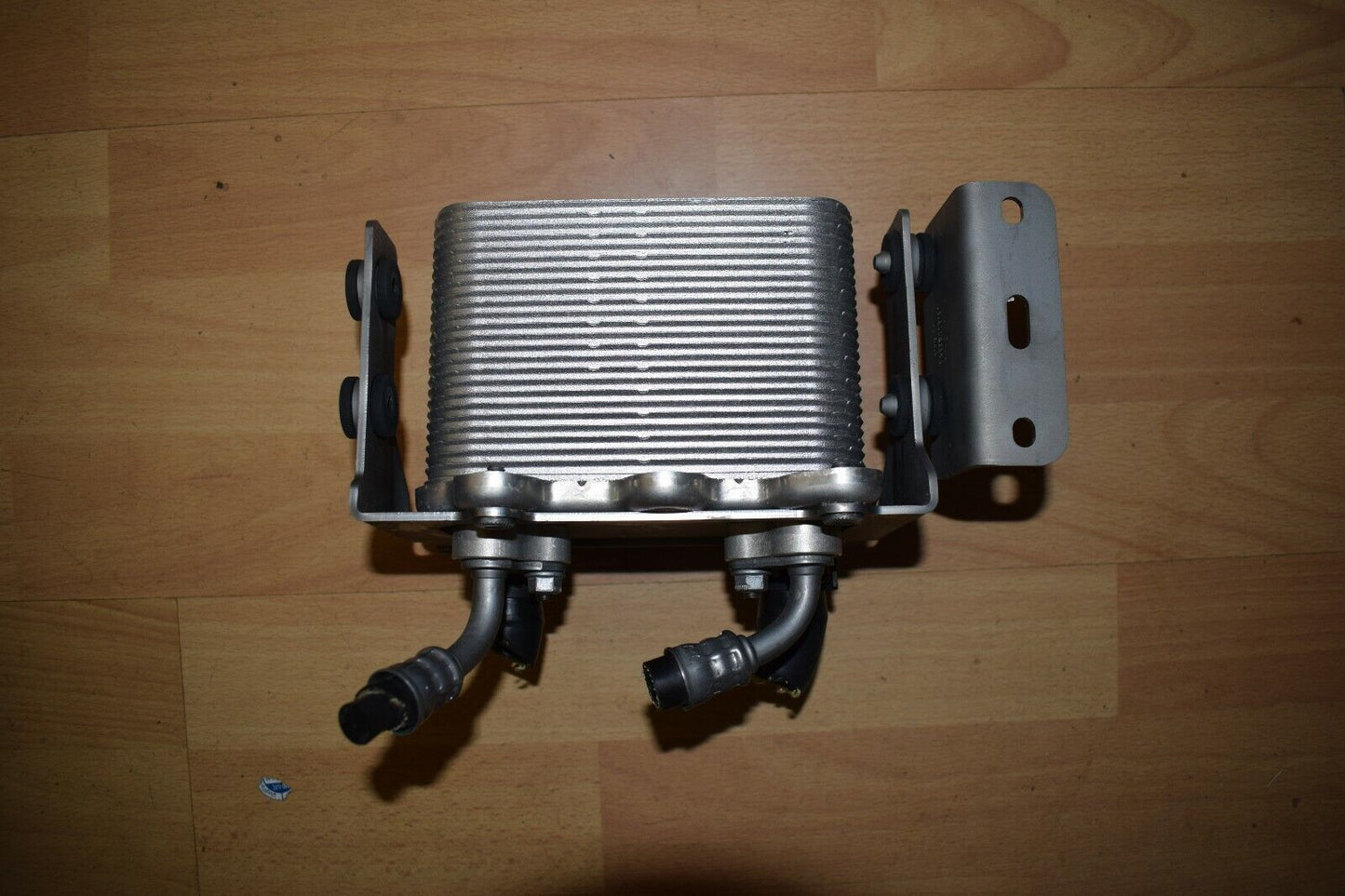 Original Mercedes G Klasse Ölkühler Getriebe Oil Cooler G W463 AMG A1975000800