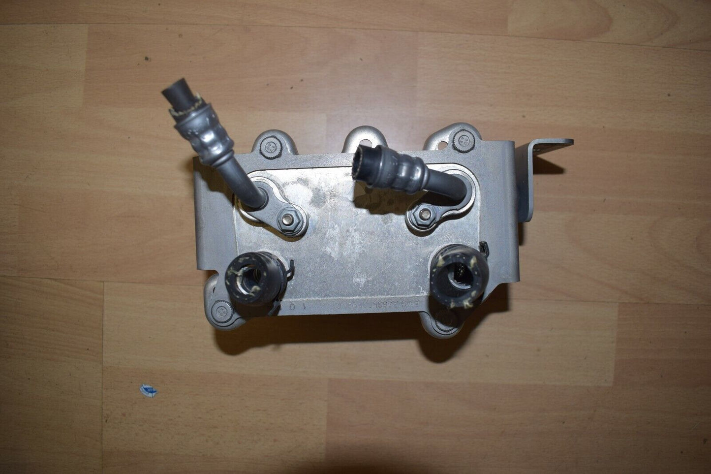 Original Mercedes G Klasse Ölkühler Getriebe Oil Cooler G W463 AMG A1975000800