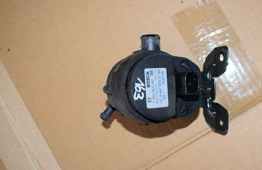 Original Mercedes w447 V Klasse Umwälzpumpe a4478350164