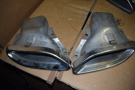 Original Mercedes Auspuffblende w213 E Klasse Rechts Links a2134903401 Blende