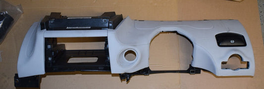 Original Mercedes w218 CLS Abdeckung Armaturenbrett unter dem Lenkrad Leder