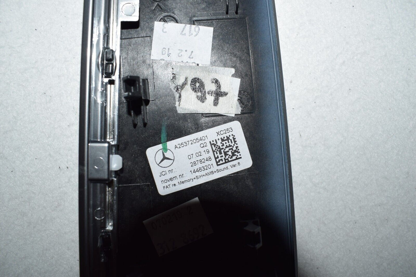 Original Mercedes GLC w253 Türleiste Zierleiste Chrom a2537205401