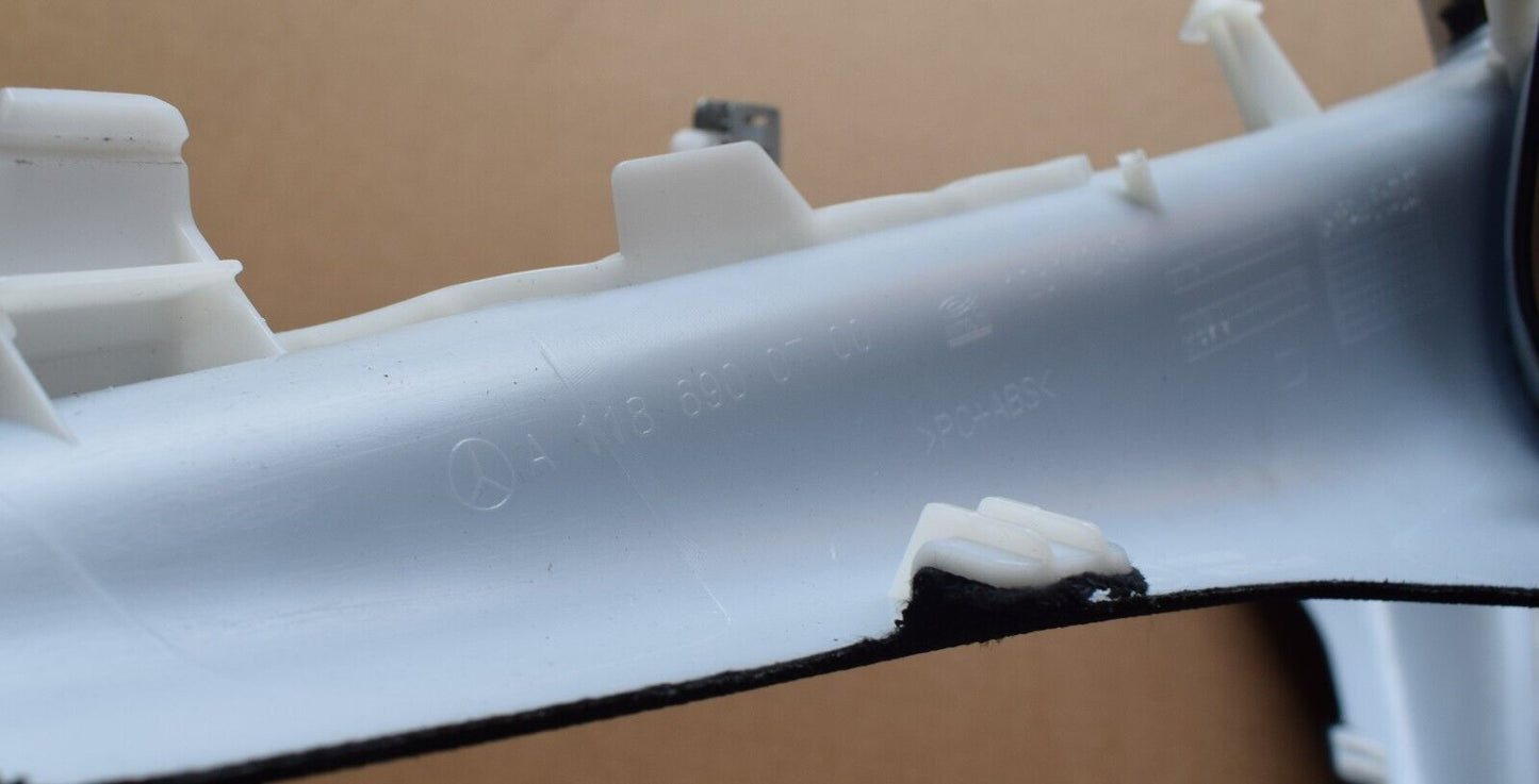 Original Mercedes CLA w118 Verkleidung rechts links a1186900700 C Säule