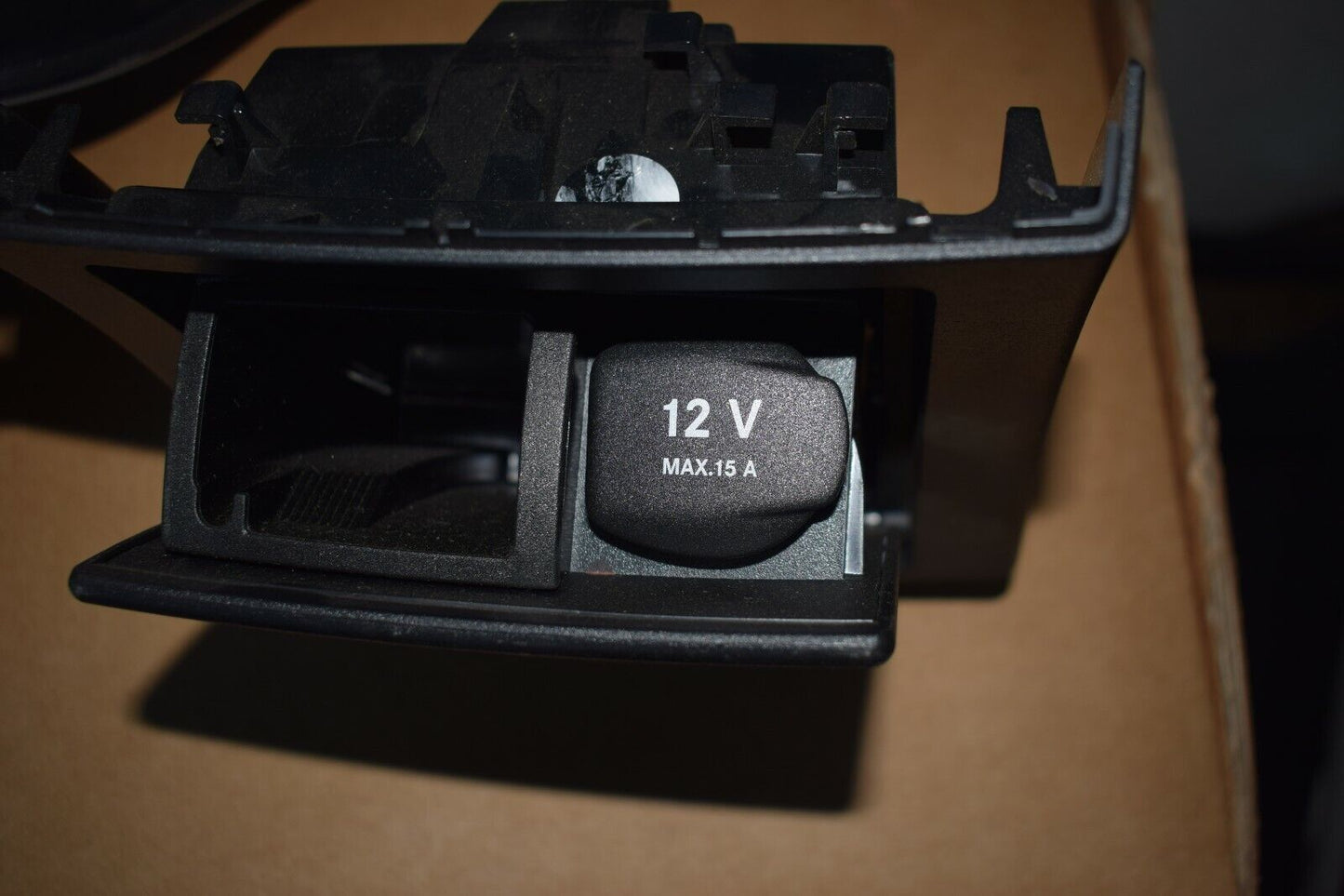 Original Mercedes Aschenbecher W212 212 E Klasse A2126803850