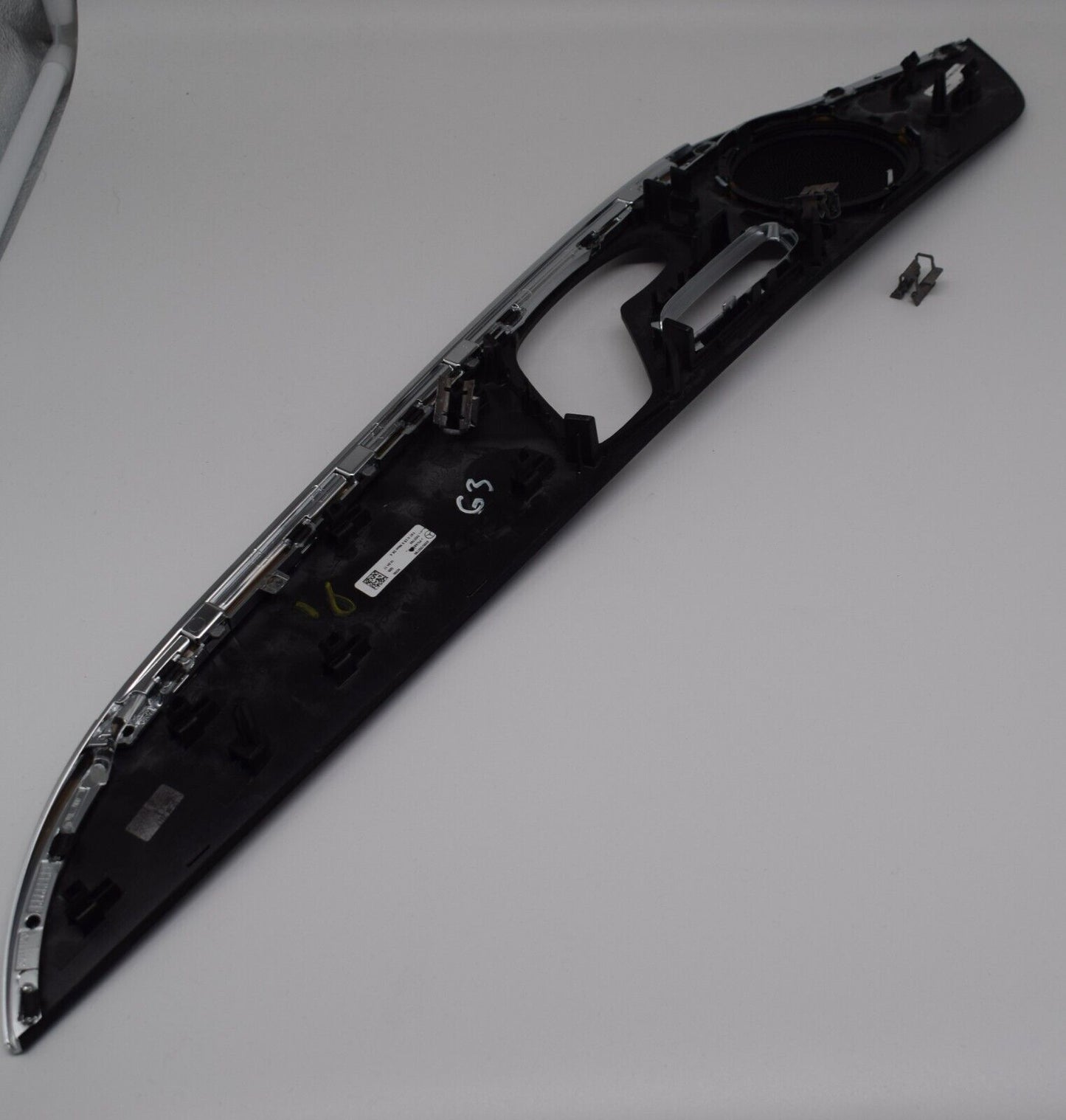 Original Mercedes w205 C Klasse Türleiste Zierleiste Esche schwarz vorne links