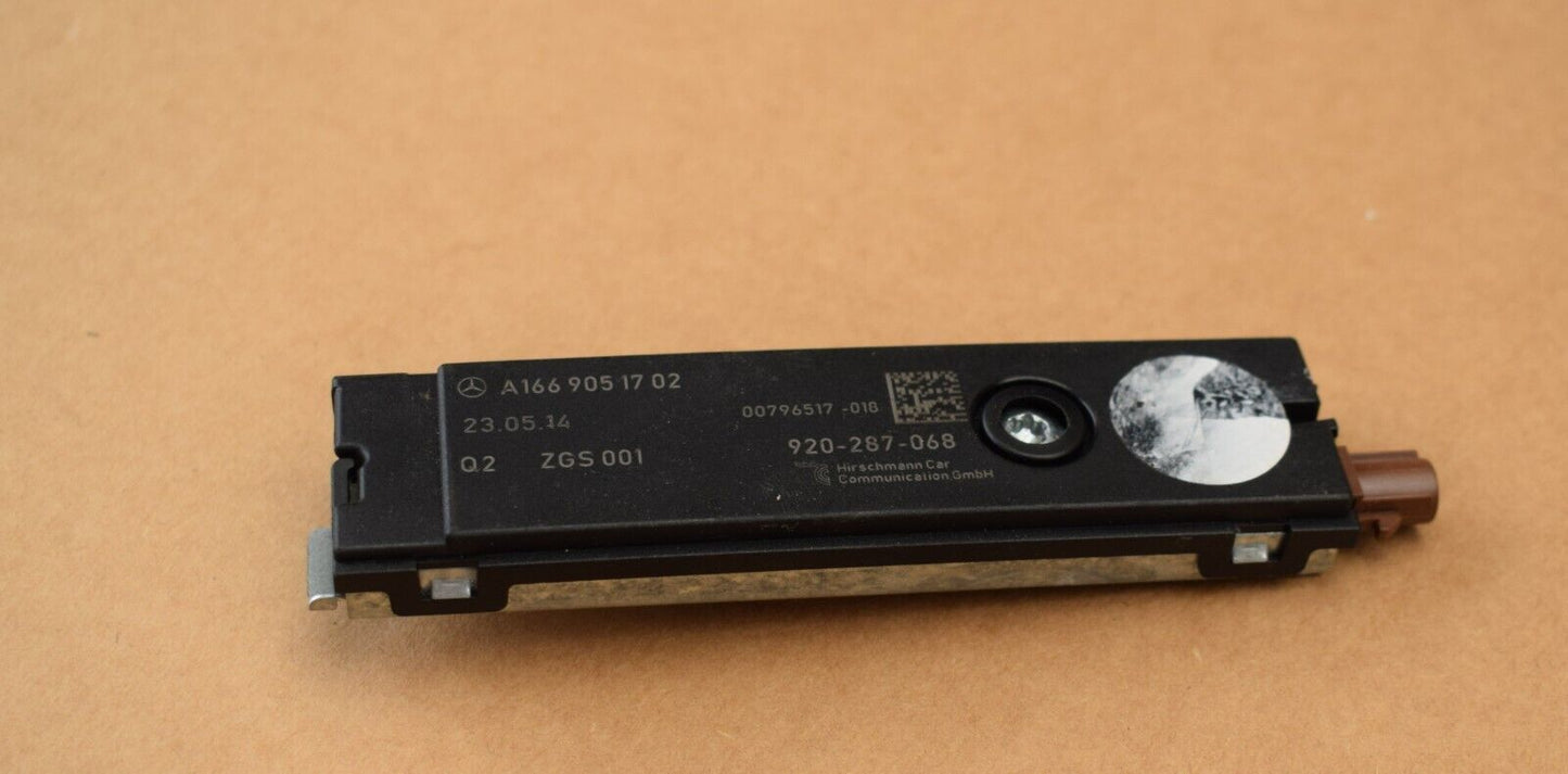Original Mercedes CLA w117 Antennenverstärker a1669051702