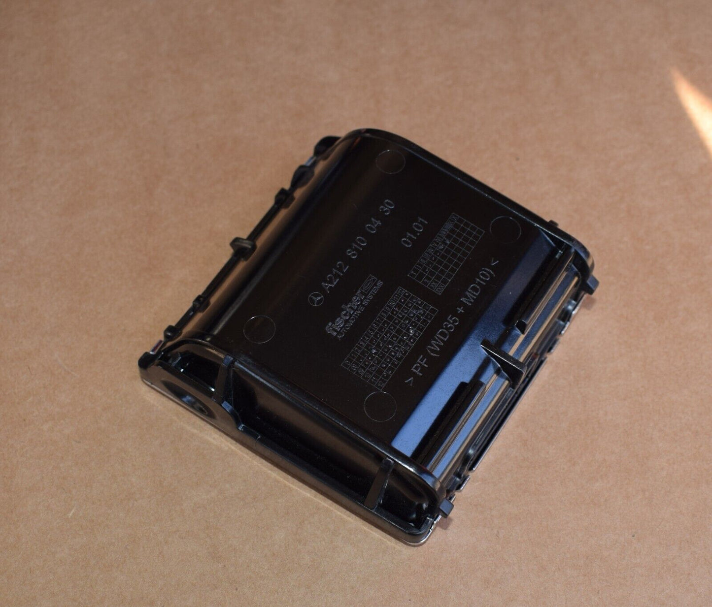 Original Mercedes Aschenbecher W212 212 E Klasse A2128100430 Chrom