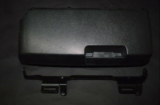 1 mercedes e klasse w212 w 212 w218 fahrerseite ablagebox ablagefach mit halter