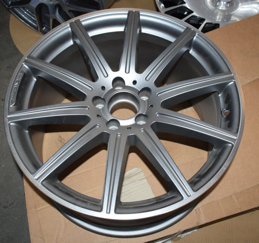 1x Original Mercedes AMG w218 Alufelge CLS A2184010100 10Jx19 H2 ET47 Felge