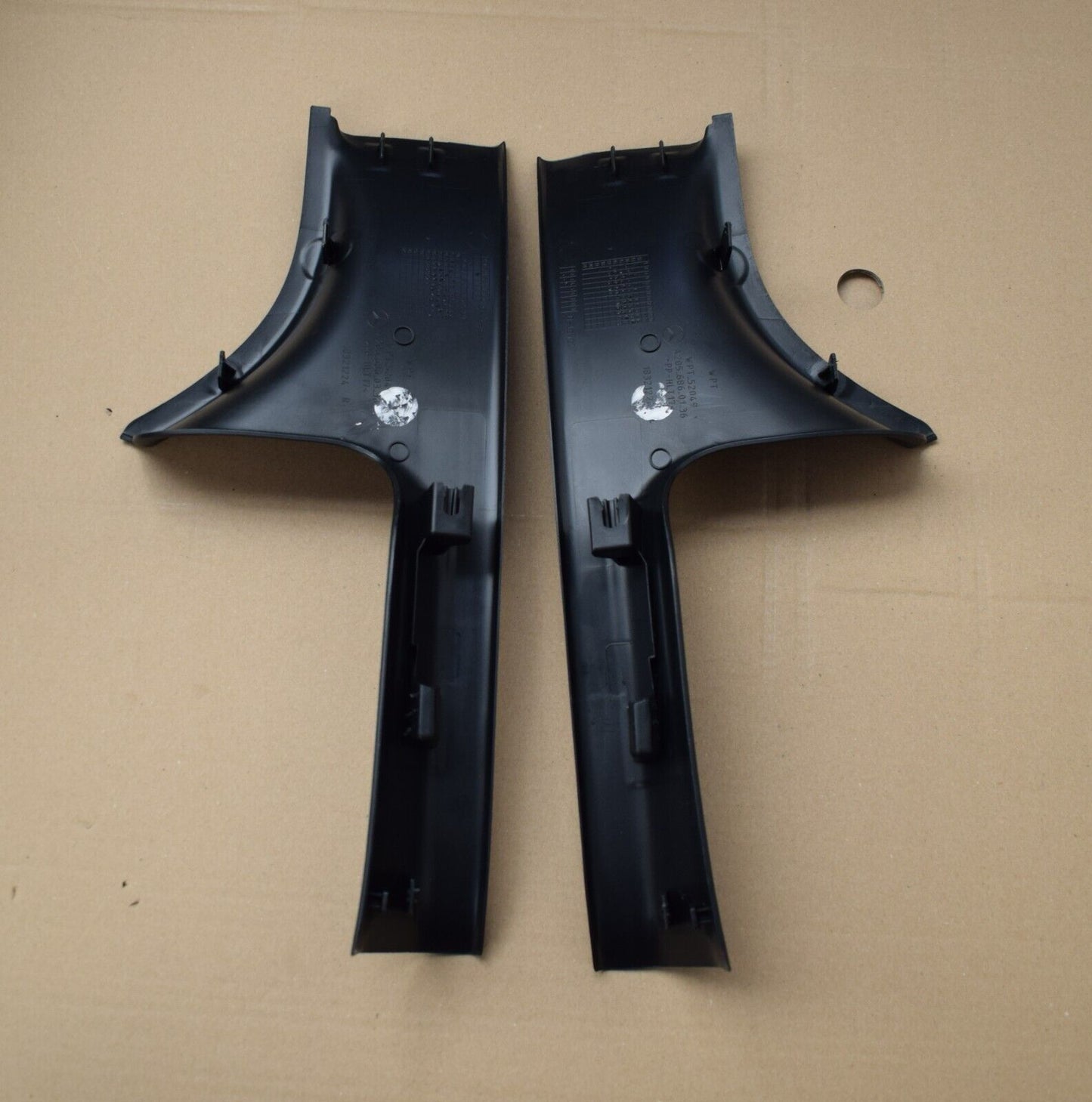 Original Mercedes C Klasse w205 Einstieg Verkleidung rechts links a2056860336