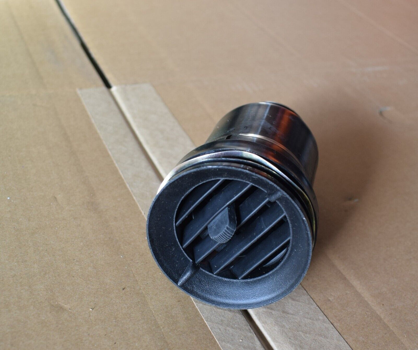 Original Mercedes G Klasse w460 w461 Luftdüse a4608300154