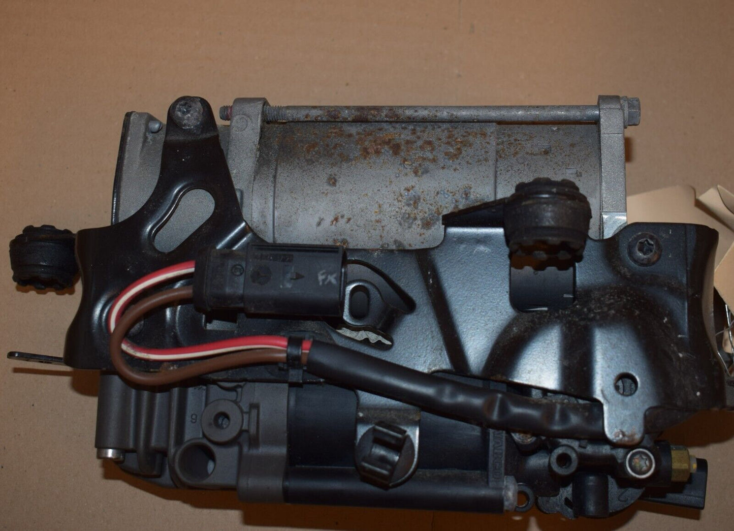 Original Mercedes w212 Luftfederung Kompressor Airmatik a2123200104