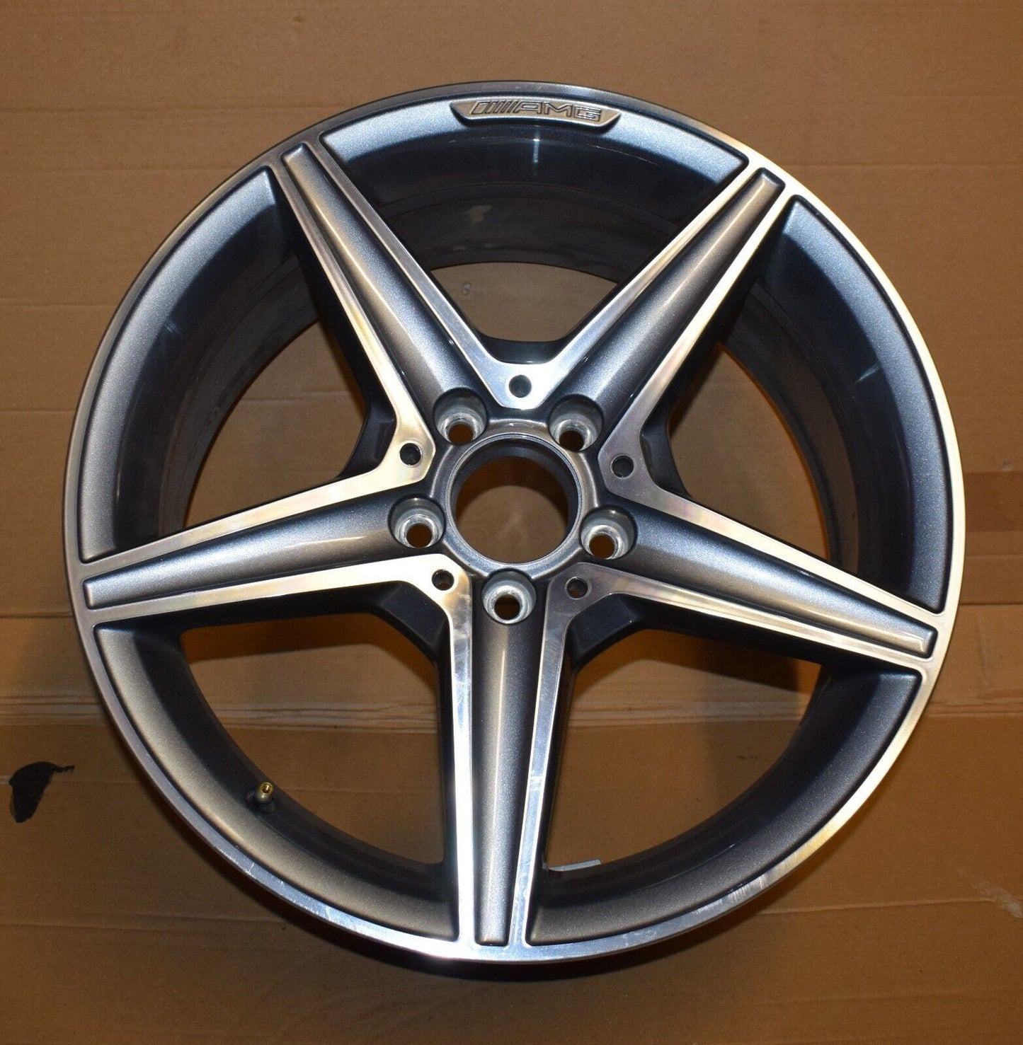 Original Mercedes C Klasse Alufelge AMG 18 Zoll A2054017700 8,5Jx18 H2 ET49