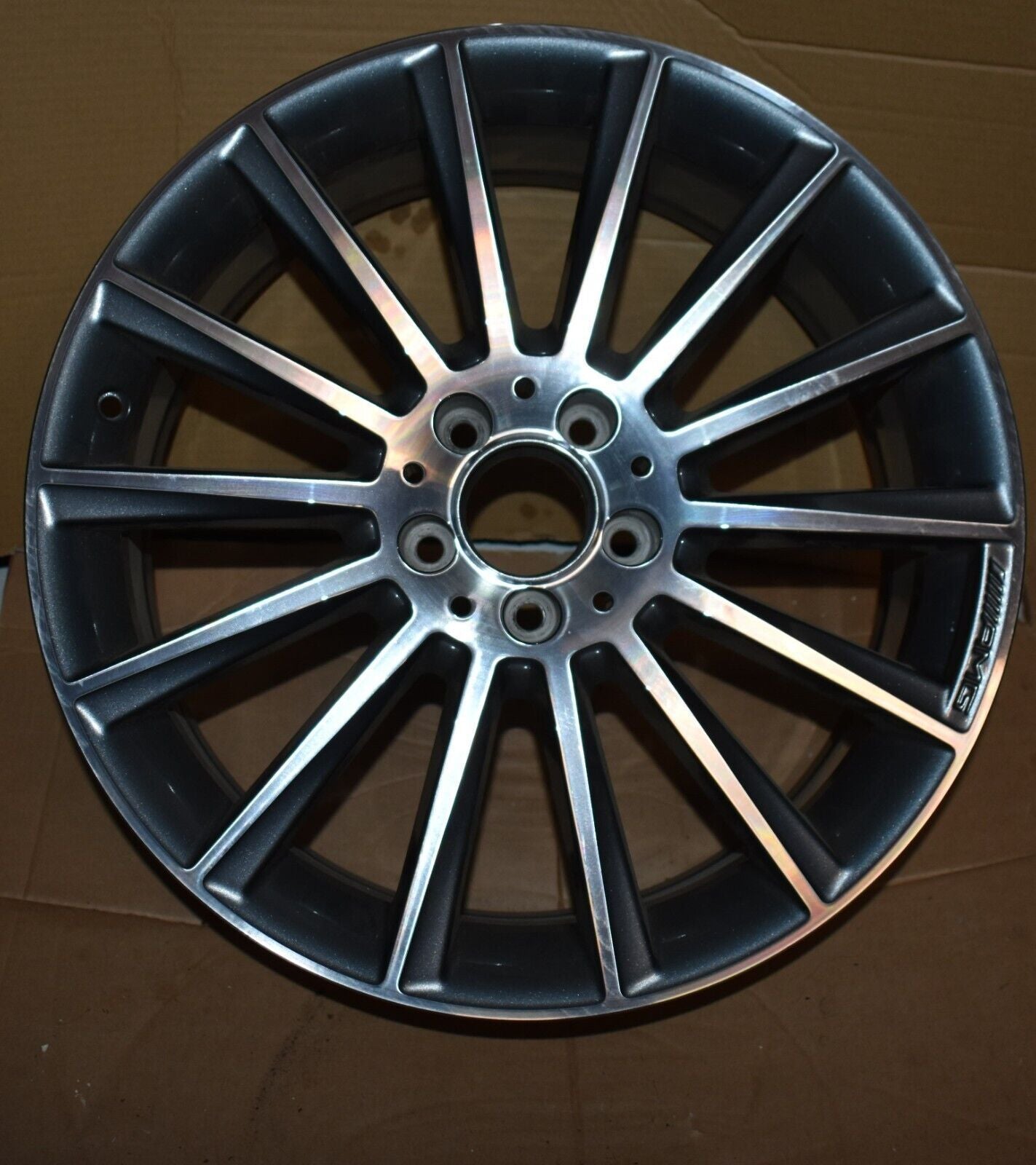 Original Mercedes w205 C Klasse AMG Alufelge a2054011300 7,5Jx19 ET44