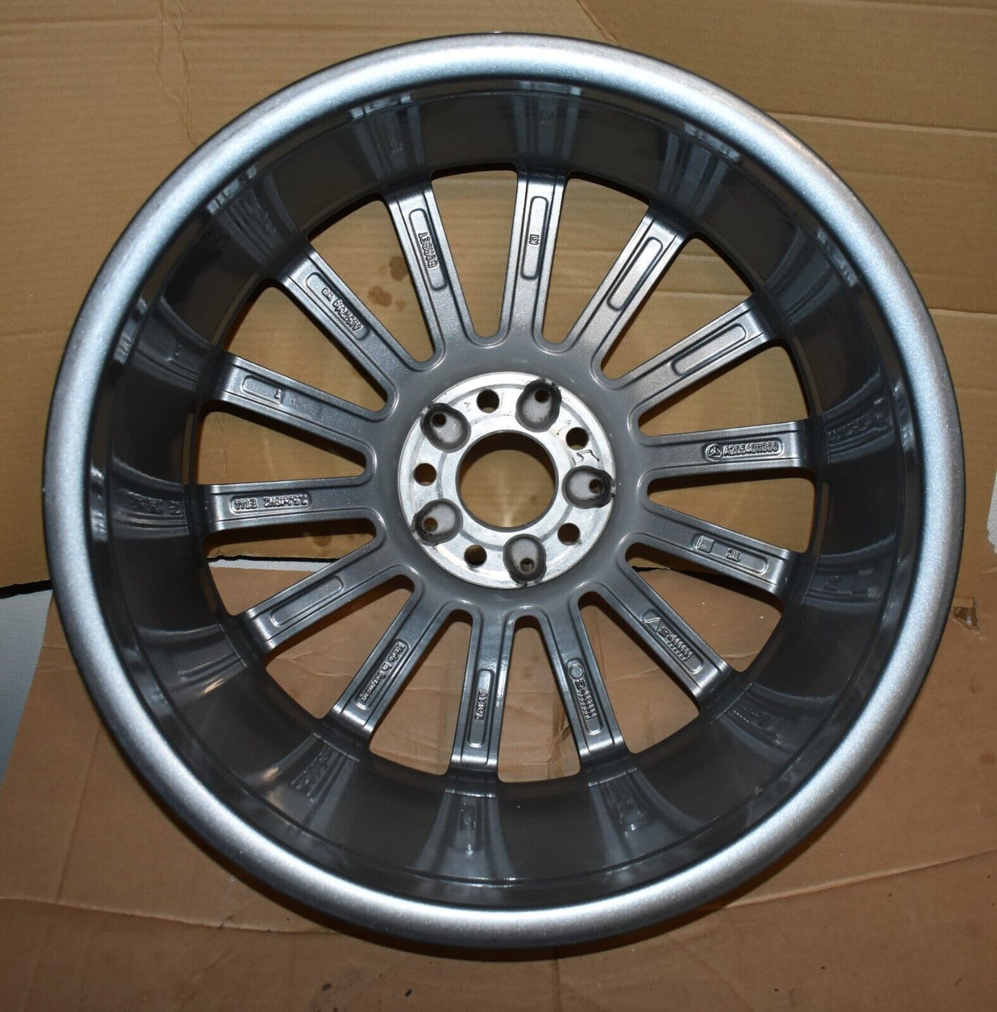 Original Mercedes w205 C Klasse AMG Alufelge a2054011300 7,5Jx19 ET44