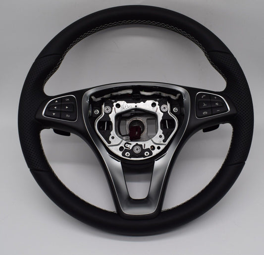 Original Mercedes CLA GLA Sportlenkrad Lederlenkrad a0004607811