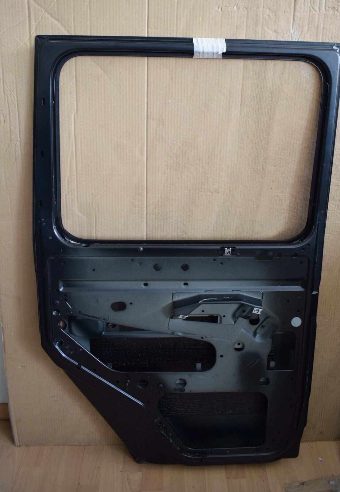 Original Mercedes G Klasse Türe door w463 G HL hinten links schwarz matt