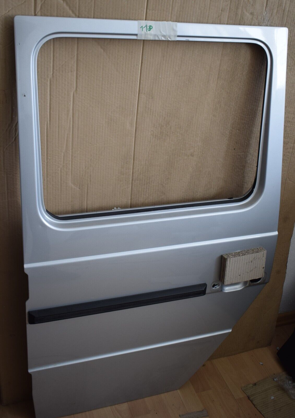 Original Mercedes G Klasse Türe door w463 G hinten links silber