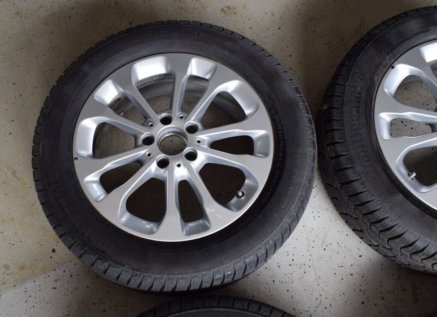 Original Mercedes GLA w156 17 Zoll Winterräder Räder 215 60 17