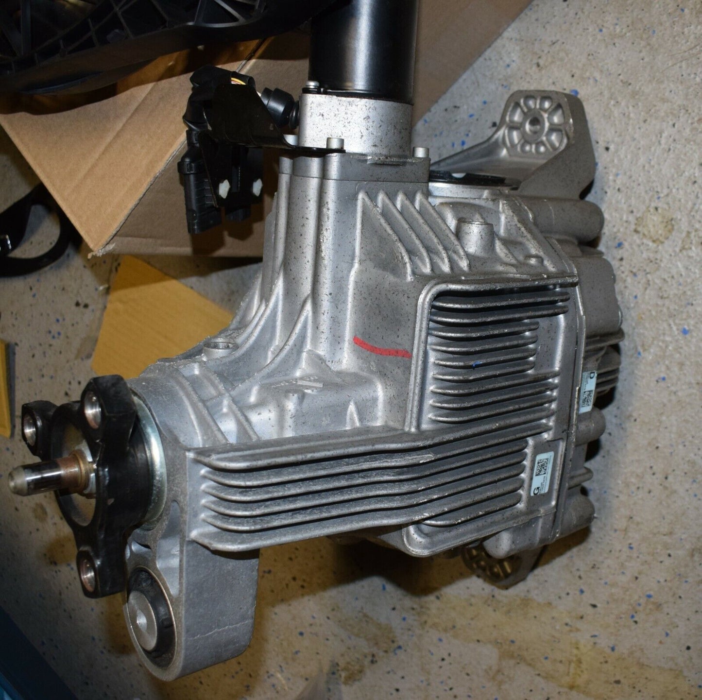 Original Mercedes ML500 GL500 Differential A1643500914 1009 km w164 x164