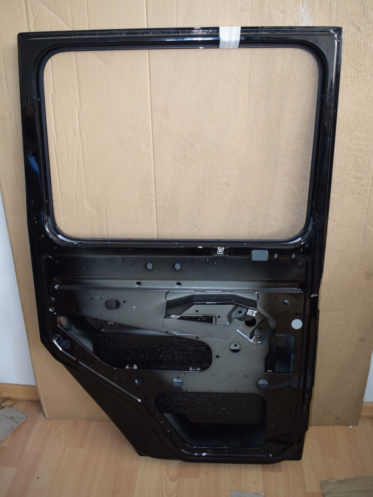 Original Mercedes G Klasse Türe w463 G HL hinten links schwarz