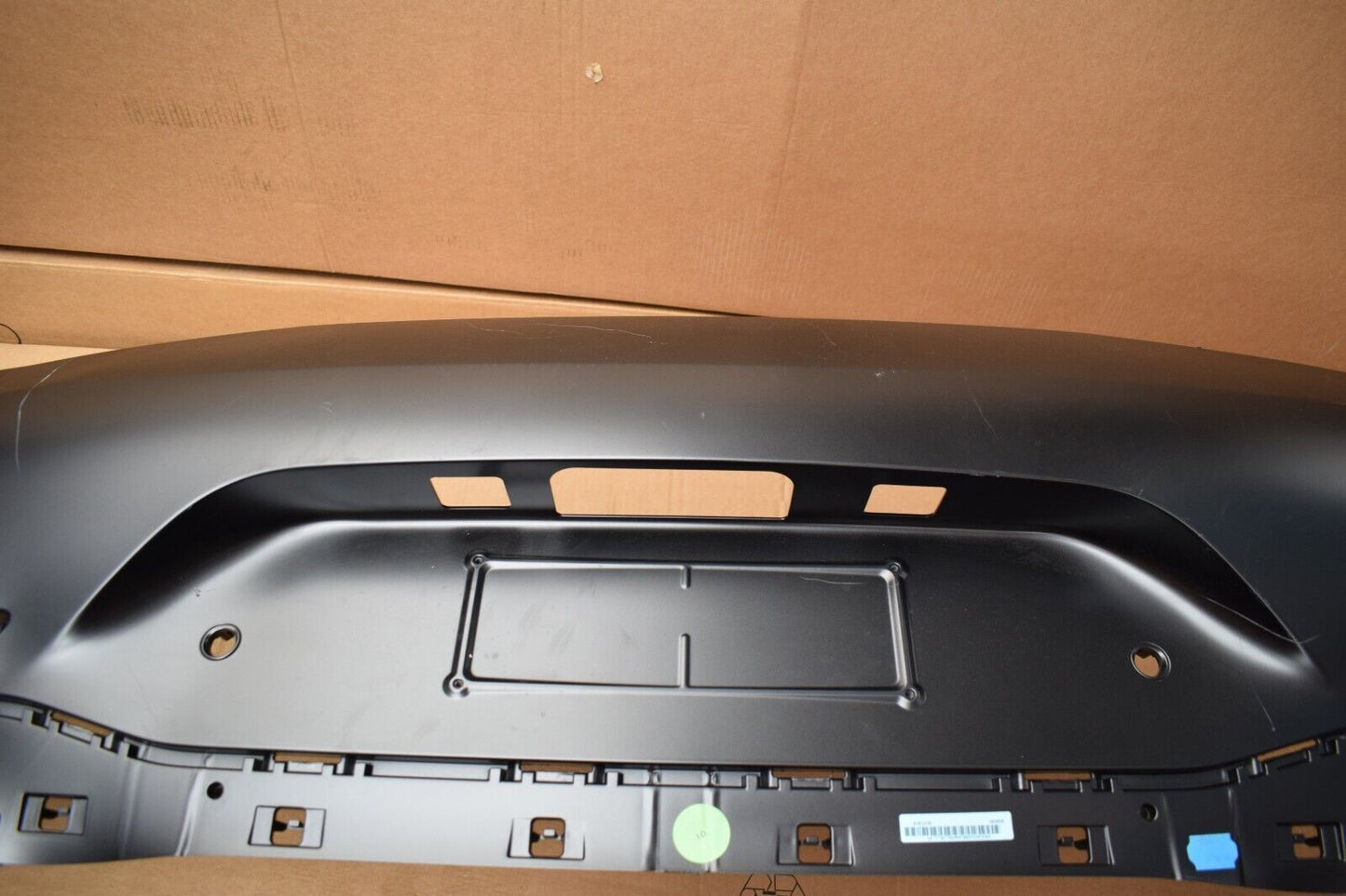 Original Mercedes GT X290 Stoßstange hinten roh A2908853200