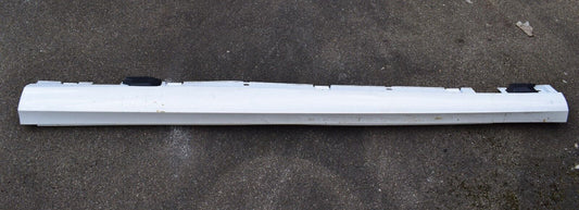 Original Mercedes E Klasse w213 Seitenschweller a2136900102