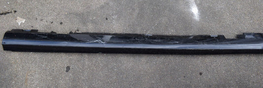 Original Mercedes E Klasse w213 Seitenschweller a2136900102 Links