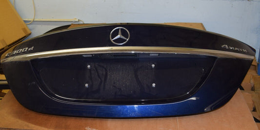 Original Mercedes w205 Limousine Heckklappe blau