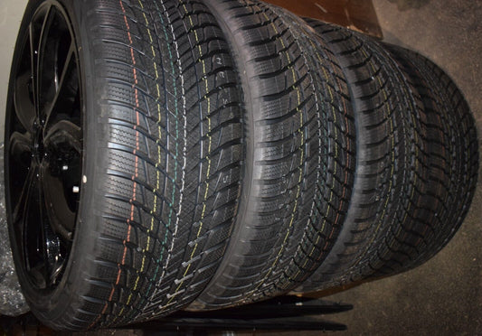 Original Mercedes EQE V295 Komplettradsatz Felgen 20 Zoll