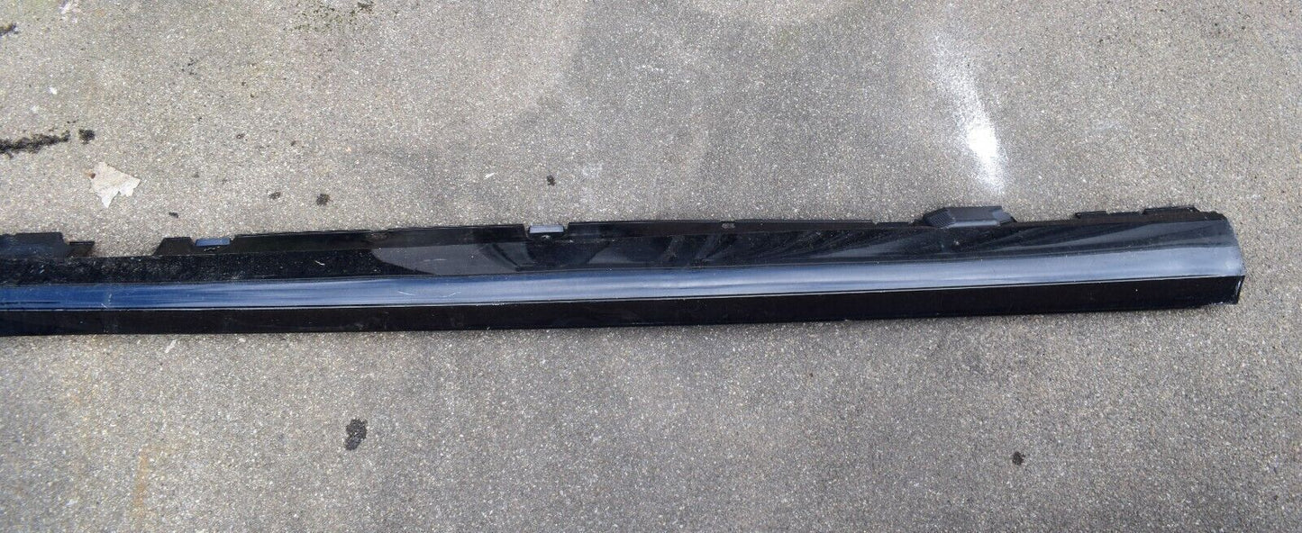 Original Mercedes S Klasse w222 AMG line Seitenschweller Links lang a2226902140