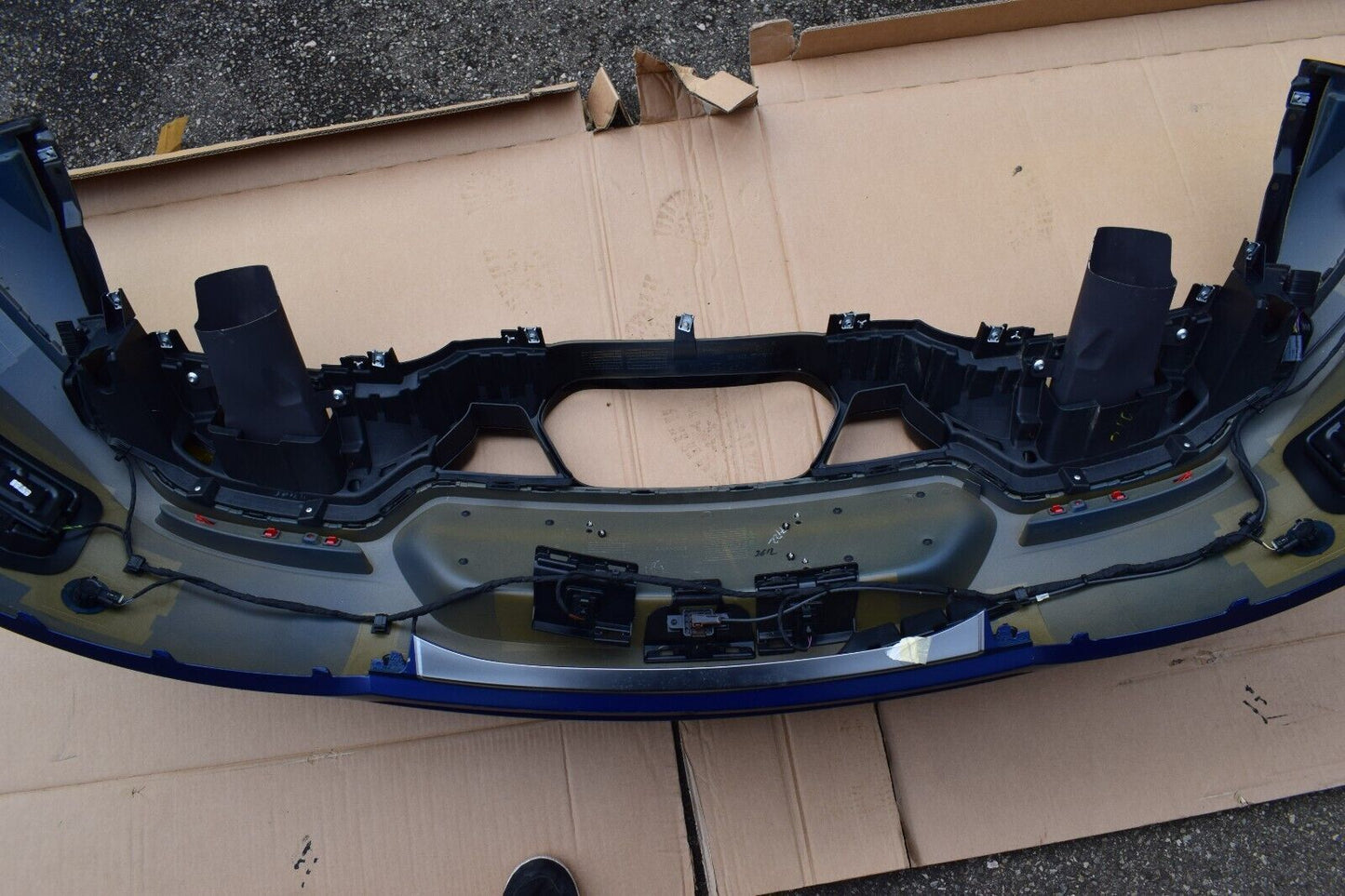 Original Mercedes C190 GTR Stoßstange hinten mit Carbon 190 GT
