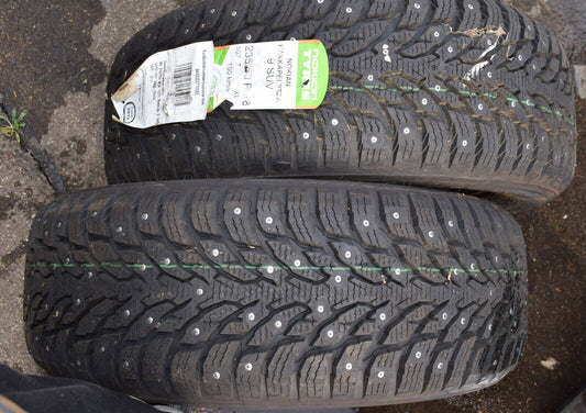 2x Nokian Winterreifen 235 60 18 107 T Spikes Hakkapelitta 2017 volles Profil