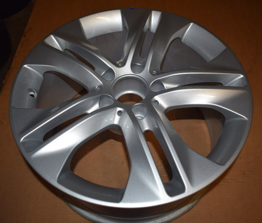 Original Mercedes Alufelge C-Klasse W203 203 A2034015402 hinten felge C