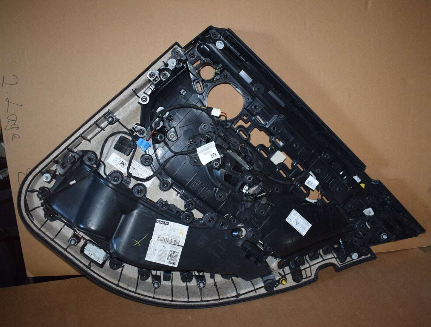 Original Mercedes C Klasse w205 Türverkleidung Türpappe hinten links