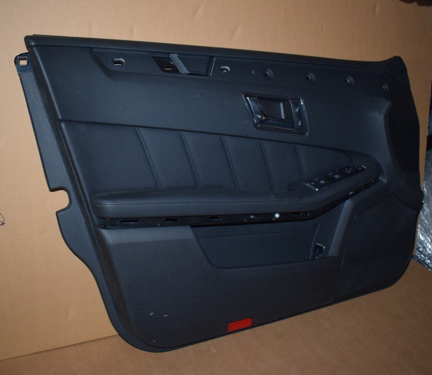 Original Mercedes w212 E Klasse Türverkleidung Türpappe vorne links