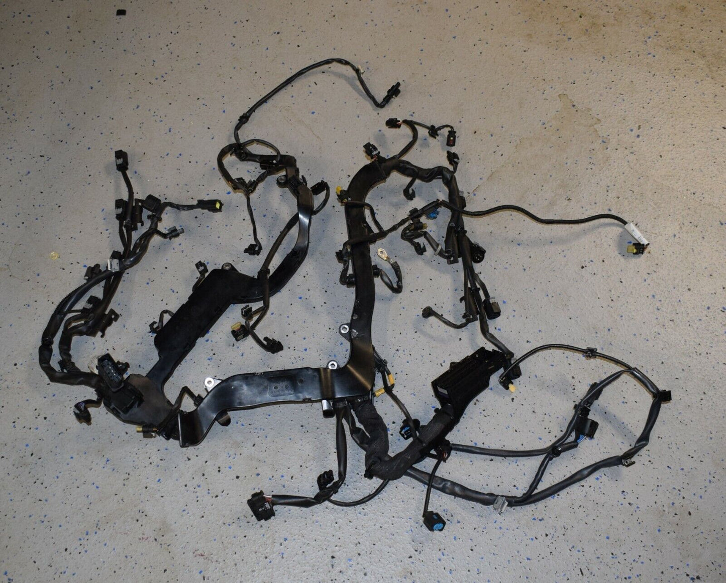 Original Mercedes w217 w222 S Klasse 63 AMG Kabelbaum a1571502820 M157985