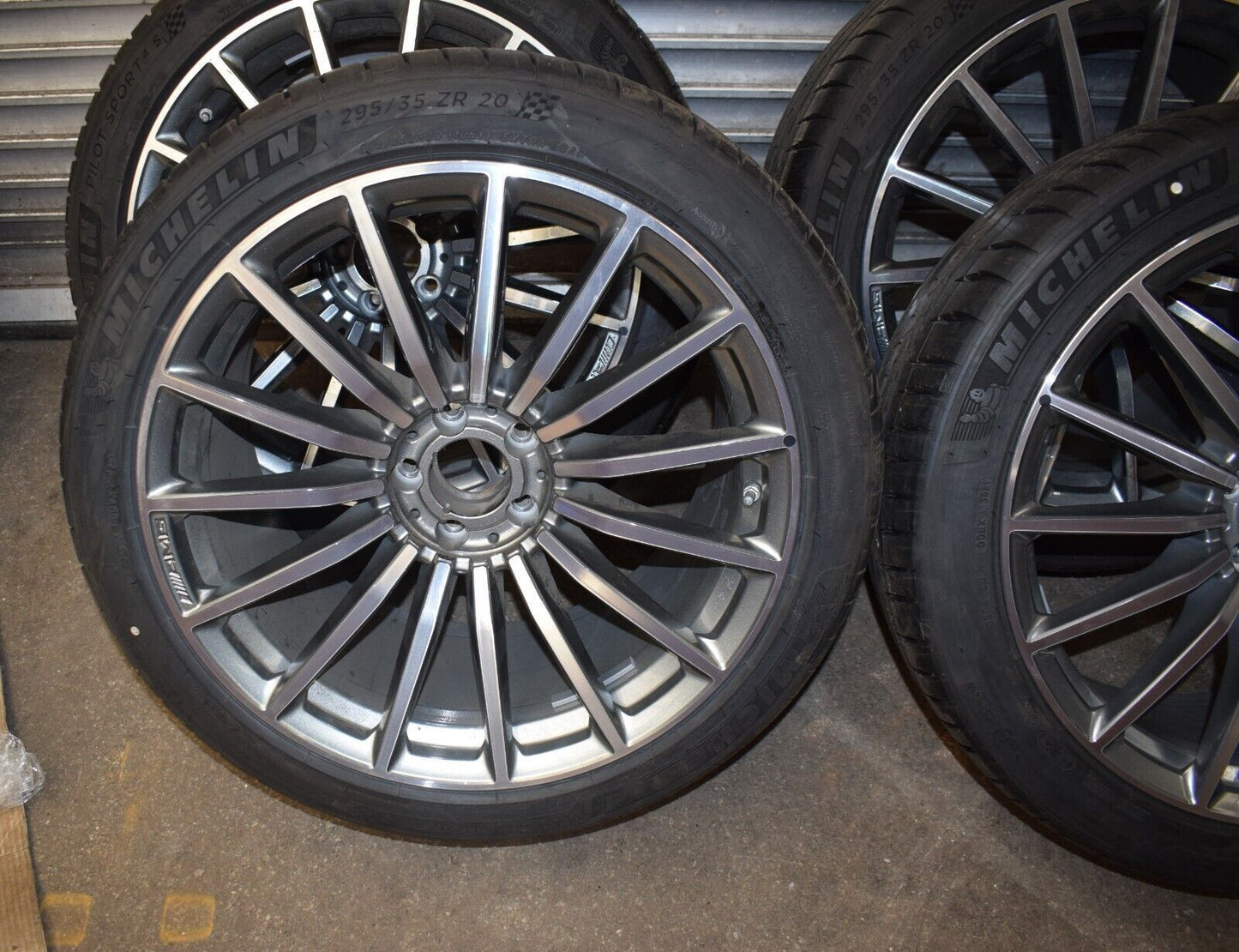 Original Mercedes GT X290 Sommerräder 20 Zoll AMG Felgen