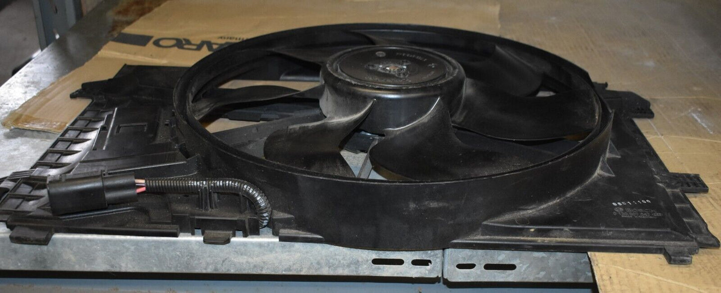 Original Mercedes Gebläse Lüfter C Klasse w203 CLK w209 a2035401793