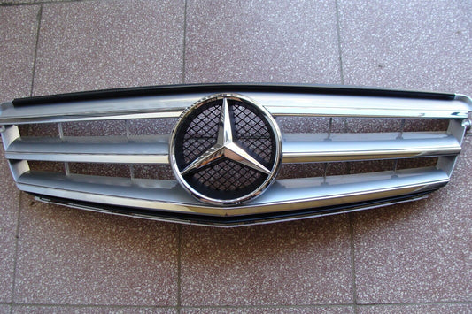 Original Mercedes Grill w204 Frontgrill Kühlergrill AMG C klasse NEU a2048800023