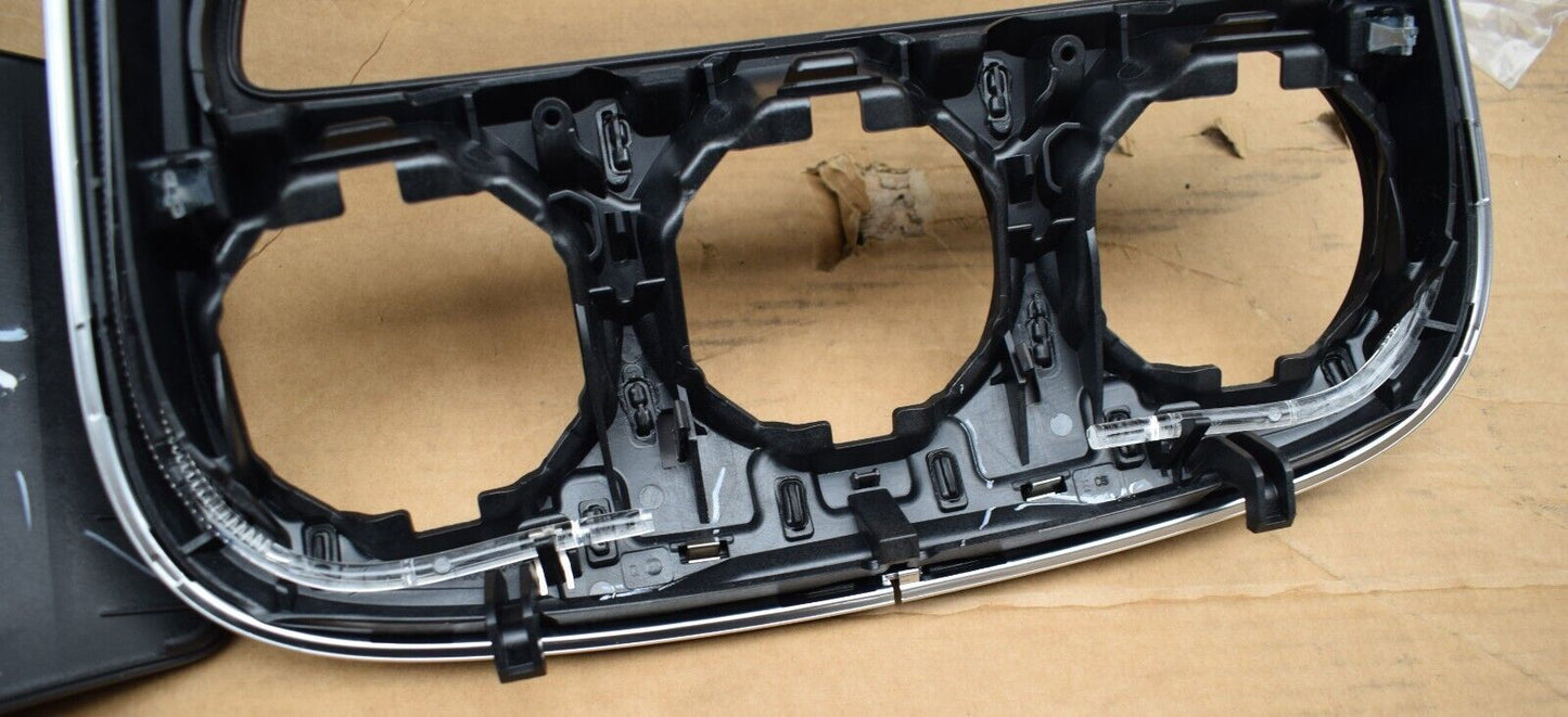 Original Mercedes W205 C Klasse Esche Schwarz Holz Abdeckung Mittelkonsole