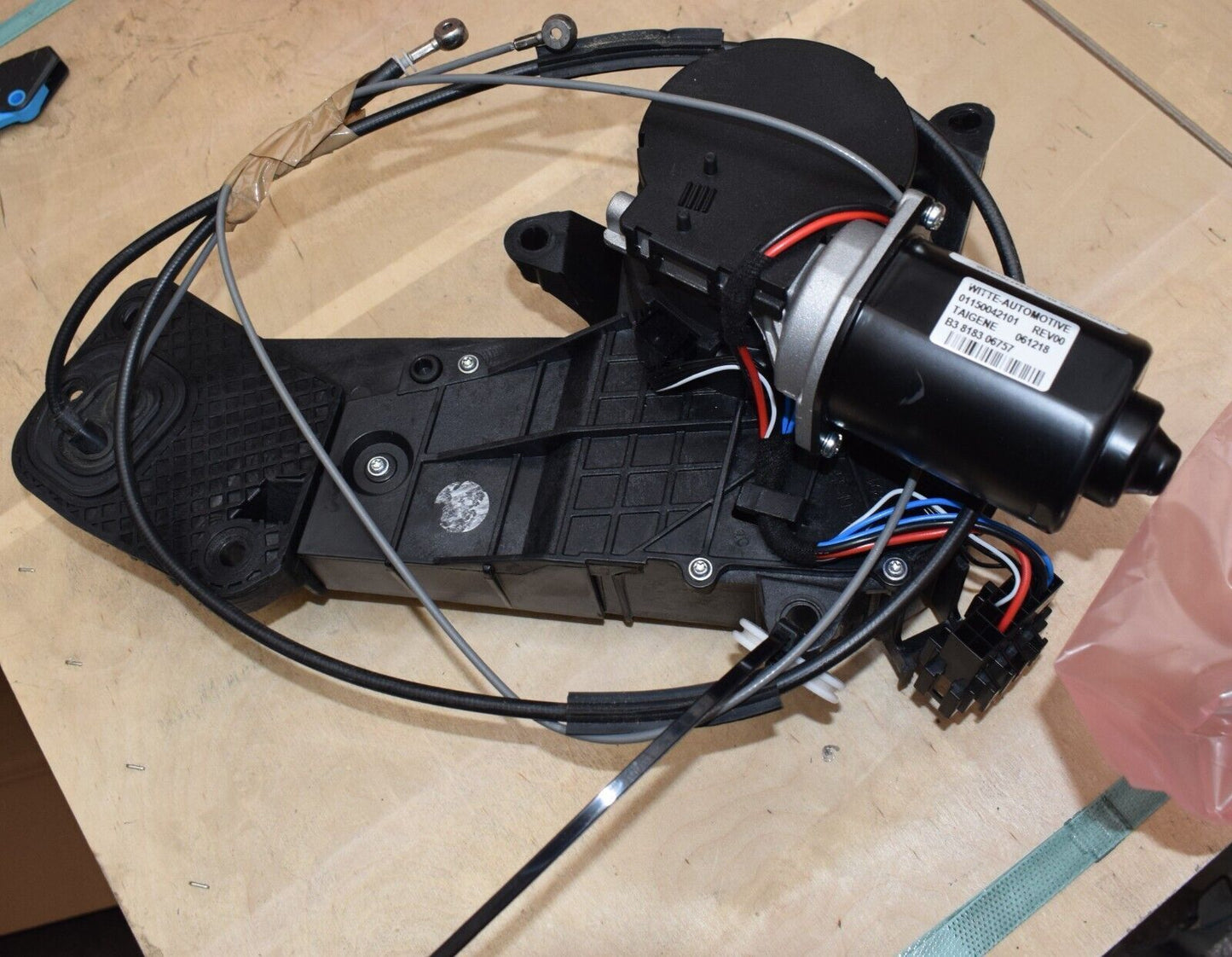 Original Mercedes elektrische Schiebetür Antrieb w447 V Klasse Vito a4477603400