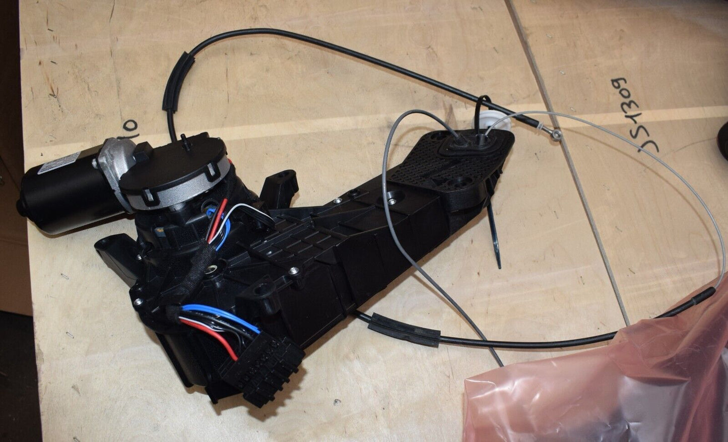 Original Mercedes elektrische Schiebetür Antrieb w447 V Klasse Vito a4477603400