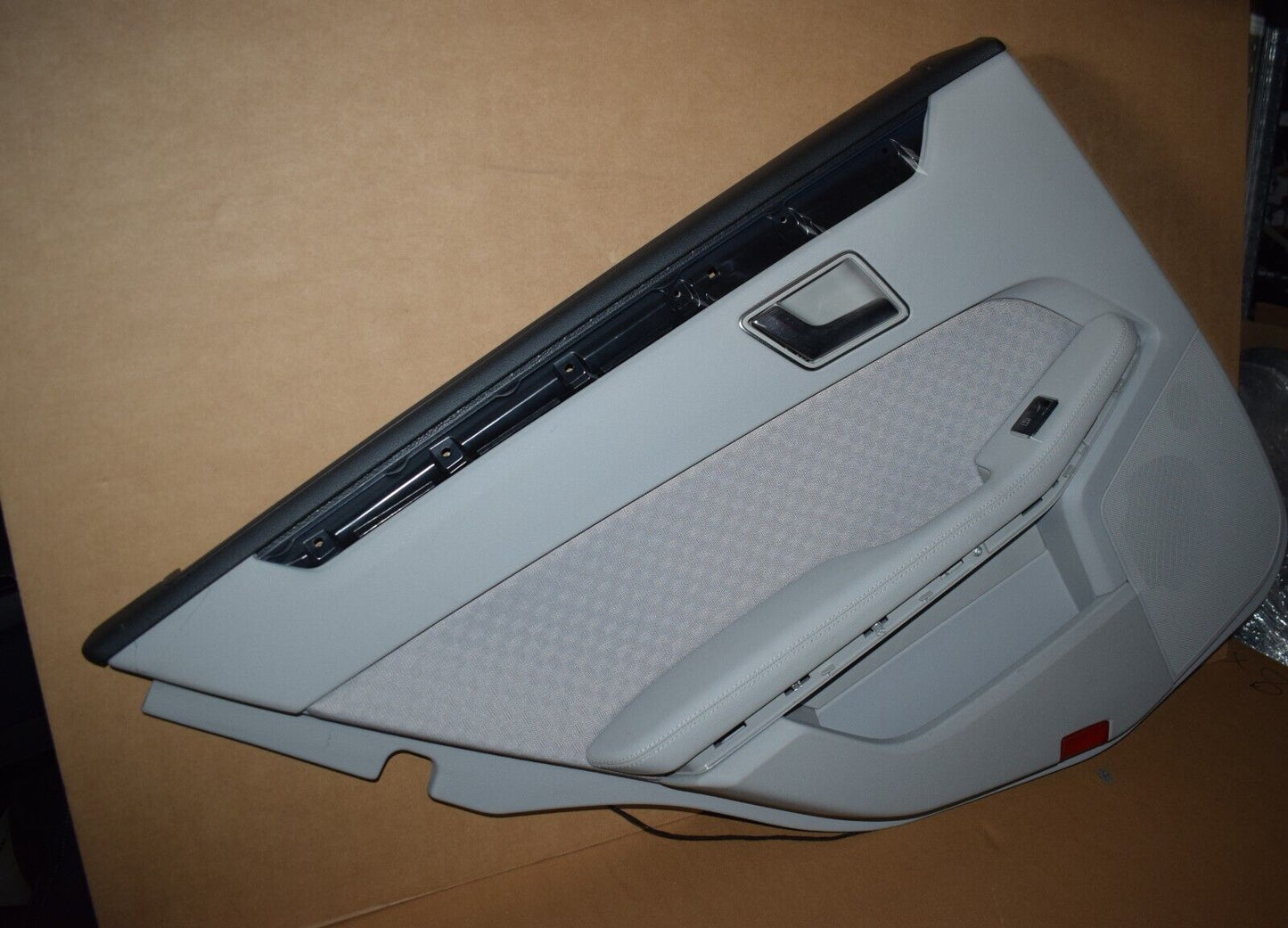 Original Mercedes w212 E Klasse Türverkleidung Türpappe hinten links