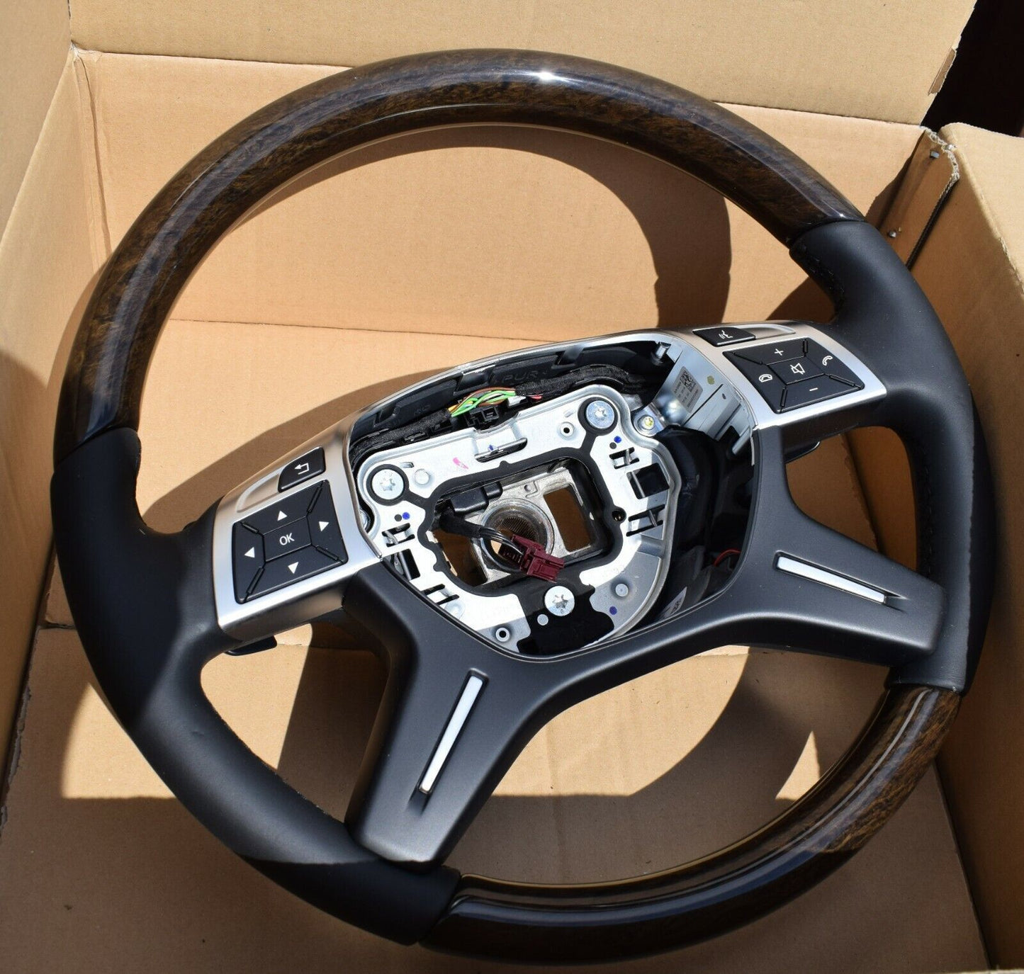Original Mercedes w166 Holzlenkrad GL ML A1664609903 9E38 schwarz Holz