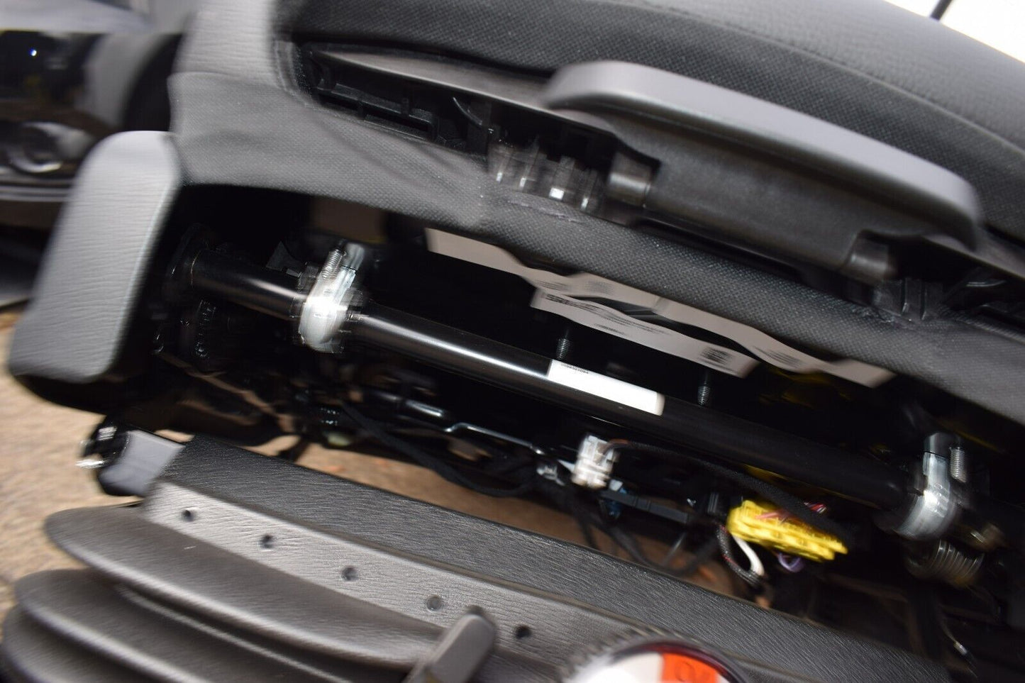 Mercedes w907 Sprinter Sitze Kunstleder Schwingsitz