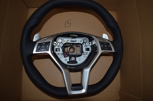 Lenkrad Cls63 C63 SL E63 W218 W204 W212 SL65 R172 R231 AMG Performance original