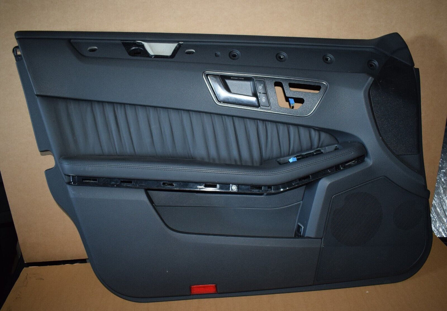 Original Mercedes E Klasse w212 Türverkleidung Türpappe vorne links